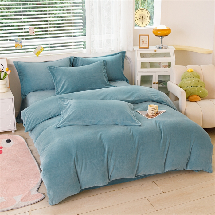 91家纺网 家纺一手货源 找家纺 锦罗绣 2025新款牛奶绒肌理纹单被套 繁星蓝