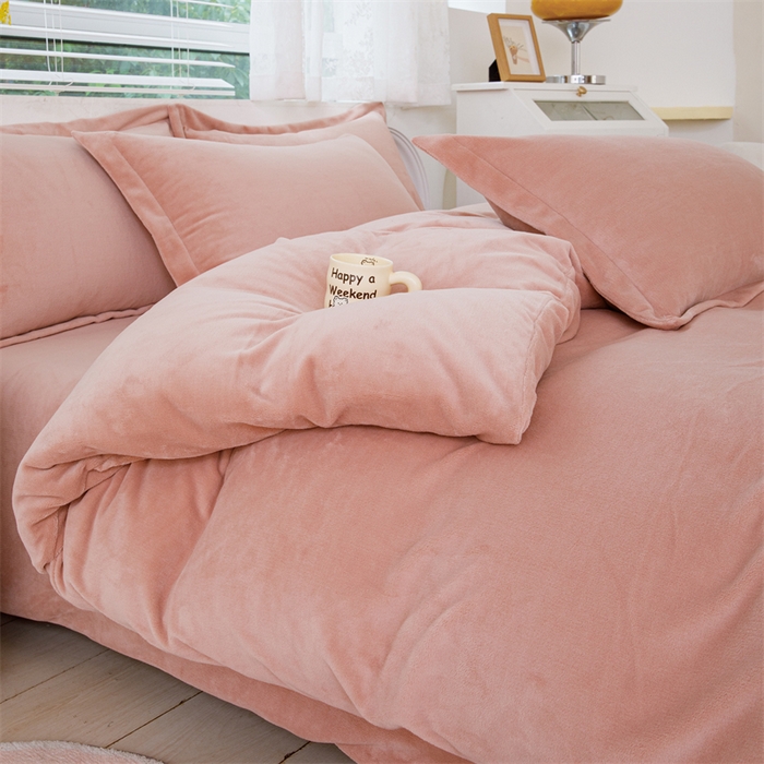 91家纺网 家纺一手货源 找家纺 锦罗绣 2025新款牛奶绒肌理纹单被套 暖橘