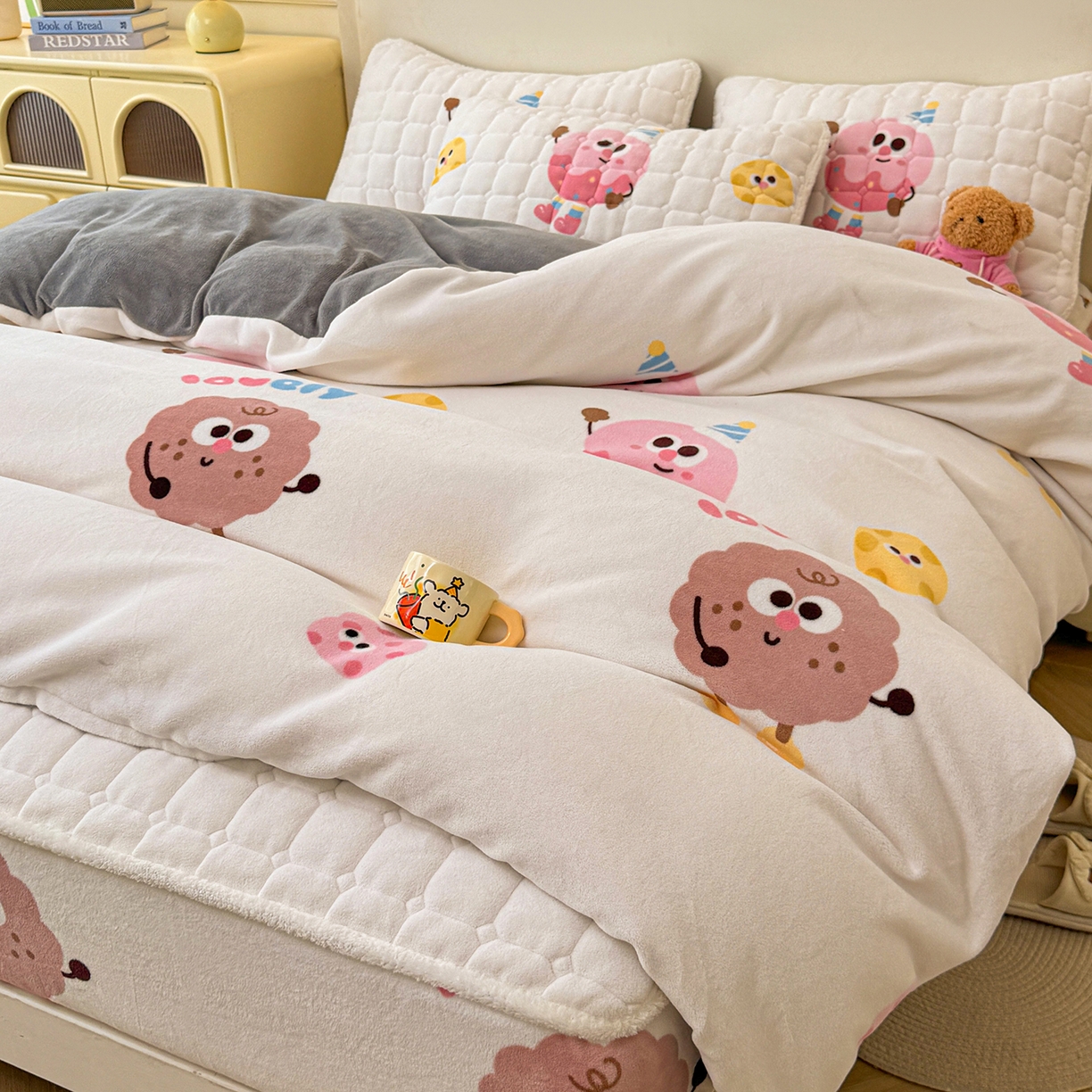 LIFE.丽芙 2025秋冬新款A类牛奶绒加厚夹棉床笠+被套组合四件套 快乐多巴胺