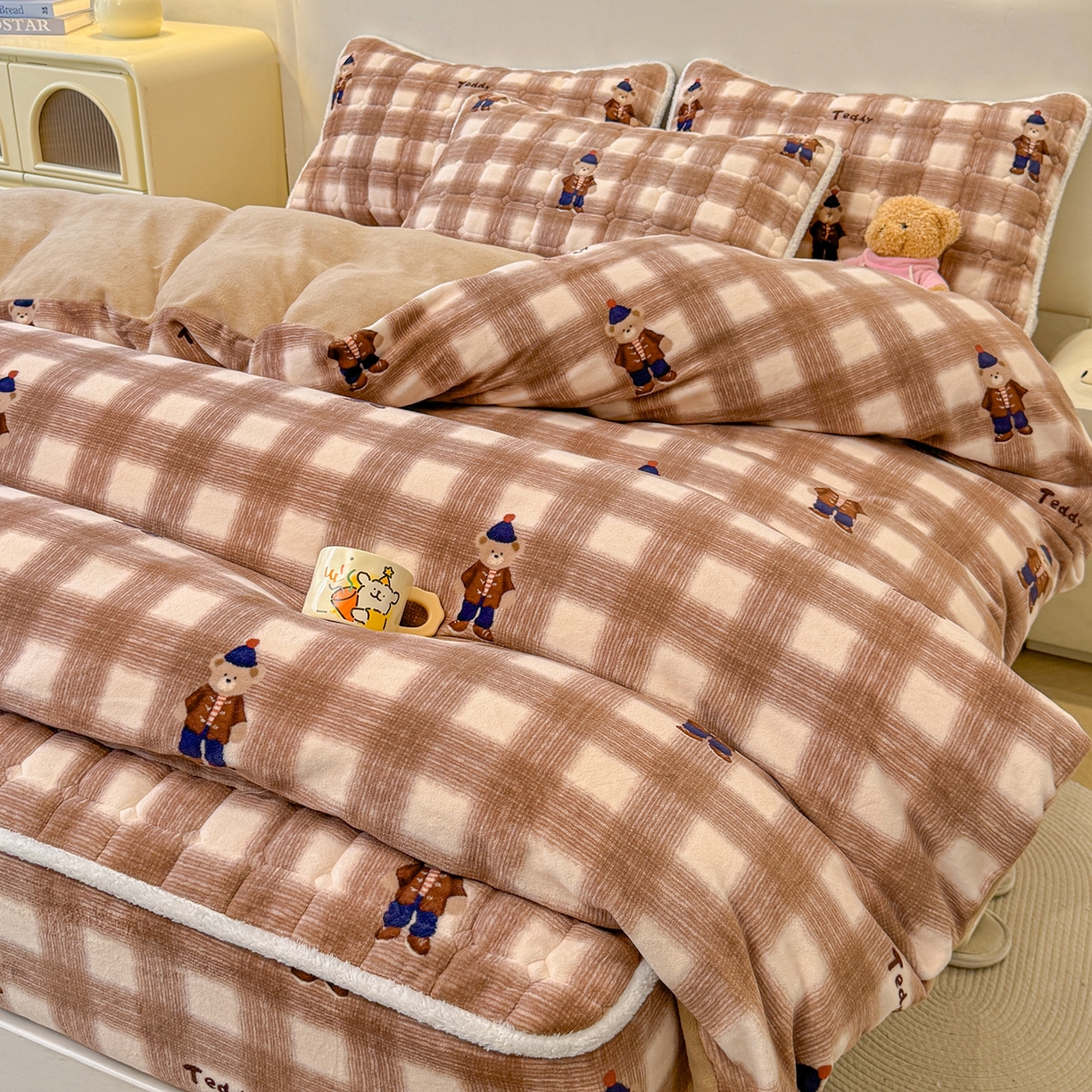 LIFE.丽芙 2025秋冬新款A类牛奶绒加厚夹棉床笠+被套组合四件套 芭乐