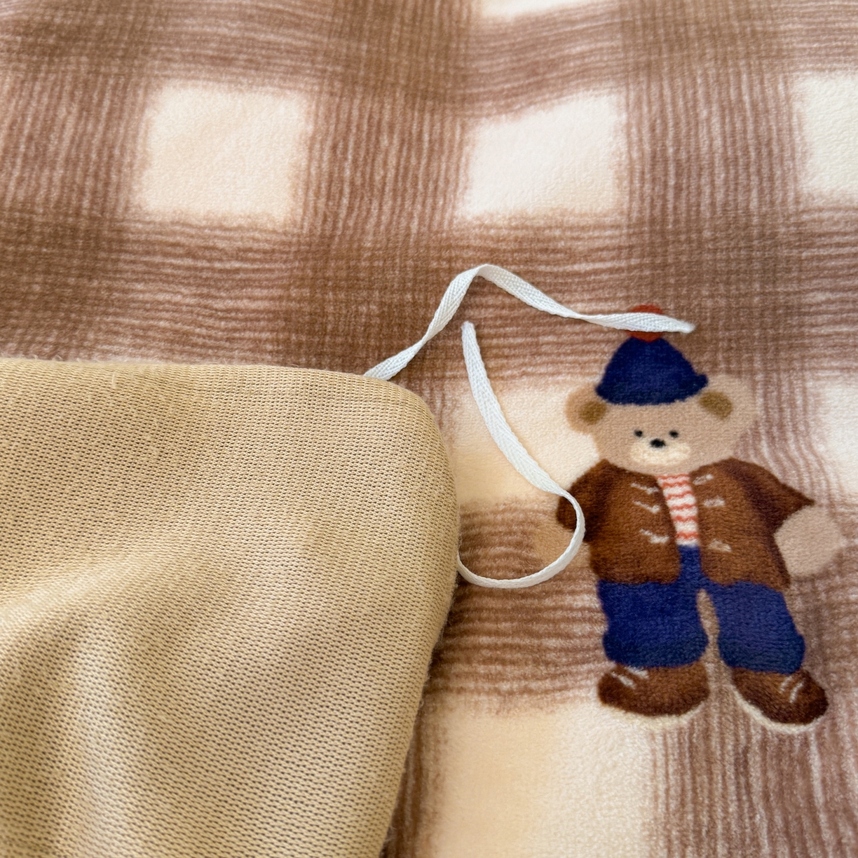 91家纺网 家纺一手货源 找家纺 LIFE.丽芙 2025秋冬新款A类牛奶绒加厚夹棉床笠+被套组合四件套 芭乐