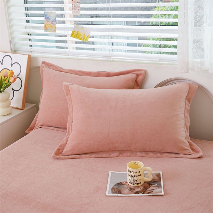 91家纺网 家纺一手货源 找家纺 锦罗绣 2025新款牛奶绒肌理纹四件套 暖橘