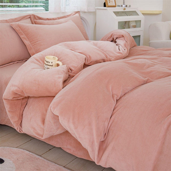 91家纺网 家纺一手货源 找家纺 锦罗绣 2025新款牛奶绒肌理纹四件套 暖橘