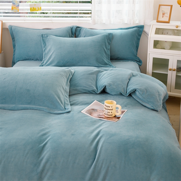 91家纺网 家纺一手货源 找家纺 锦罗绣 2025新款牛奶绒肌理纹四件套 繁星蓝