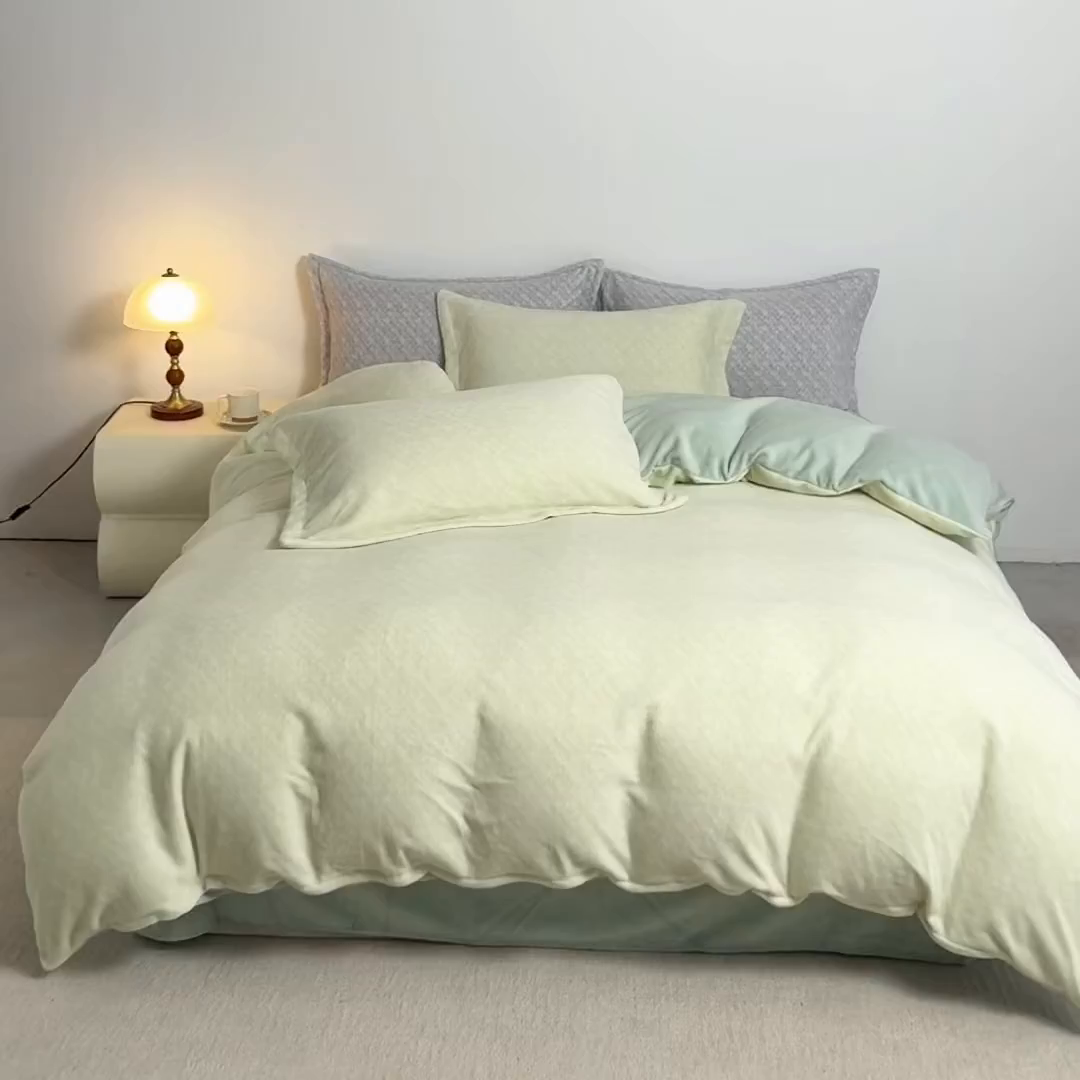 91家纺网 家纺一手货源 找家纺 锦罗绣 2025新款牛奶绒肌理纹四件套 肌理纹-绿