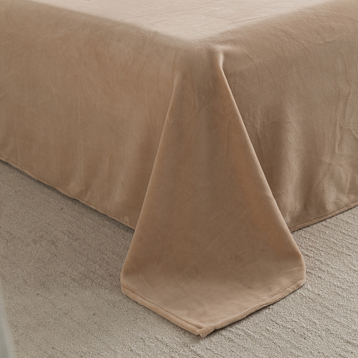 91家纺网 家纺一手货源 找家纺 锦罗绣 2025新款牛奶绒肌理纹四件套 肌理纹-棕