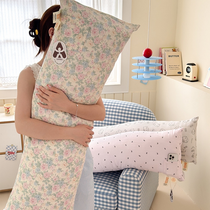 贝扬思家纺 2025新款云感双层纱软萌长条抱枕系列~抱睡敲舒服~ 星落