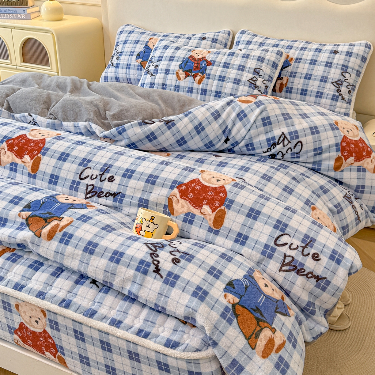 LIFE.丽芙 2025秋冬新款A类牛奶绒加厚夹棉床笠+被套组合四件套 冬日小熊