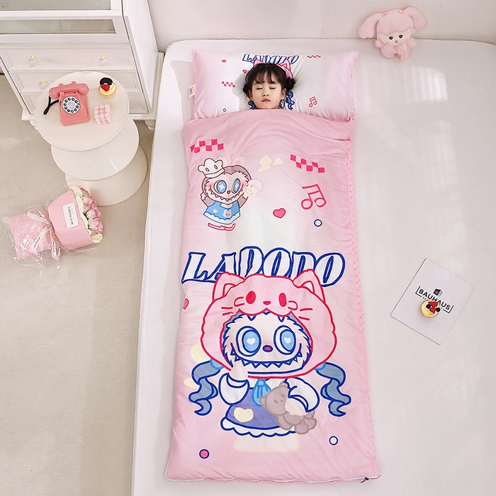 91家纺网 家纺一手货源 找家纺 八零年代 2025新款秋冬加厚豆豆绒儿童一体睡袋宝宝绒防踢被 拉多多