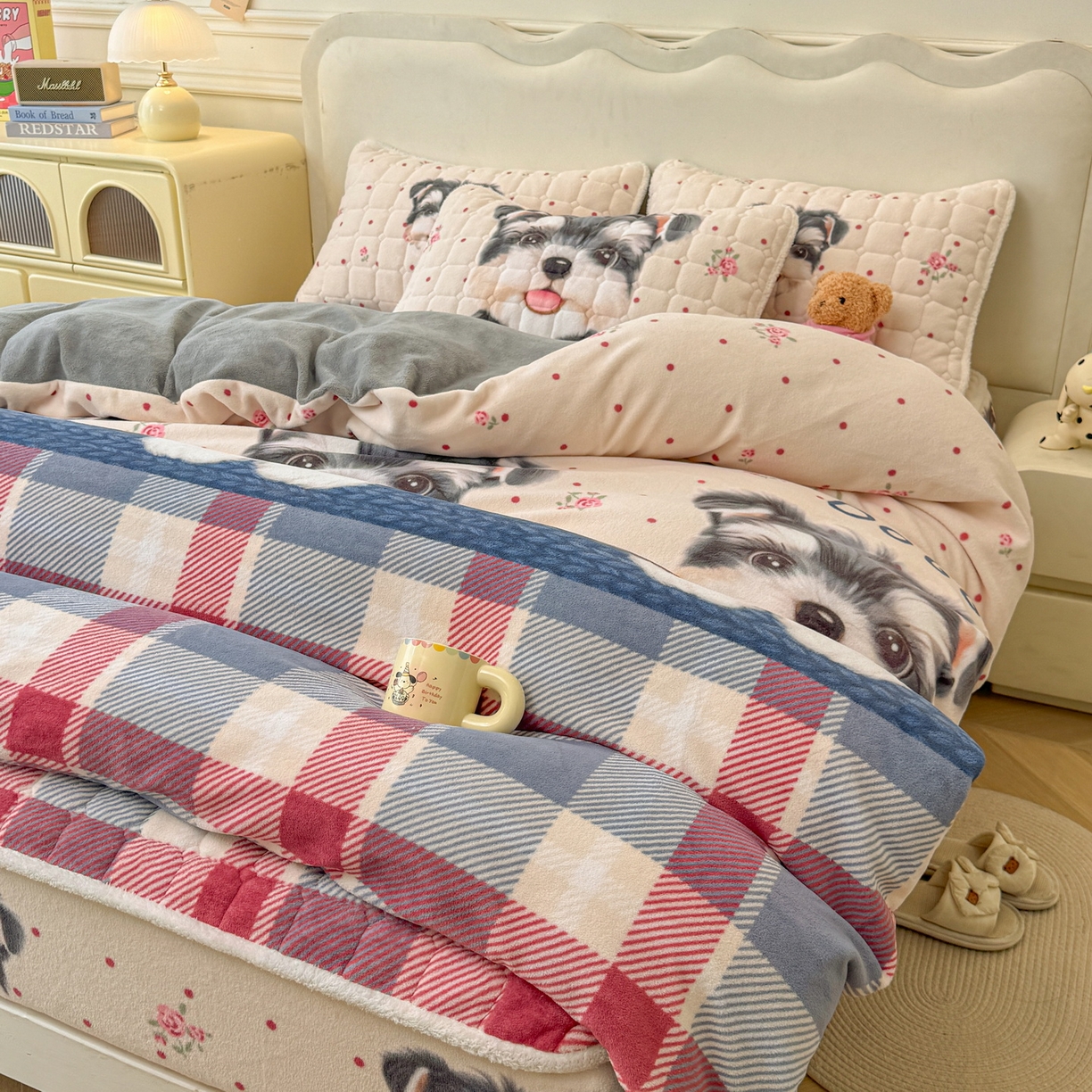 91家纺网 家纺一手货源 找家纺 LIFE.丽芙 2025秋冬新款A类牛奶绒加厚夹棉床笠+被套组合四件套 修狗