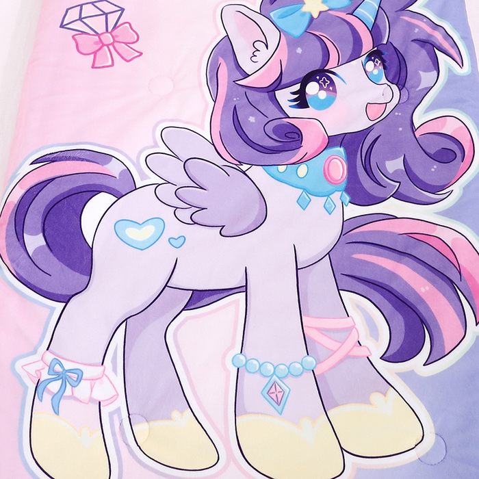 91家纺网 家纺一手货源 找家纺 八零年代 2025新款秋冬加厚豆豆绒儿童一体睡袋宝宝绒防踢被 炫彩小马