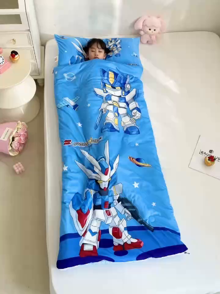 91家纺网 家纺一手货源 找家纺 八零年代 2025新款秋冬加厚豆豆绒儿童一体睡袋宝宝绒防踢被 机甲兄弟