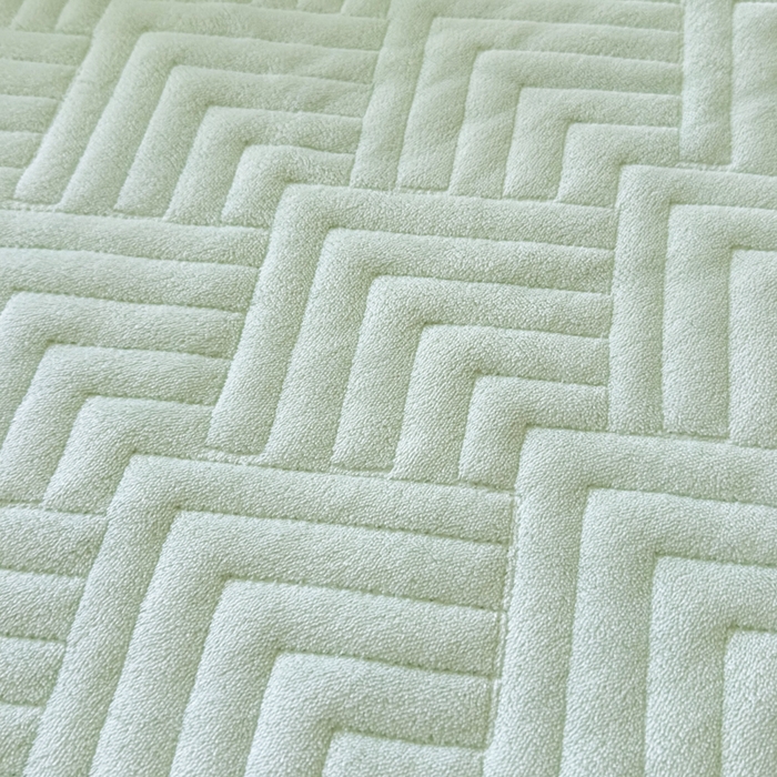 91家纺网 家纺一手货源 找家纺 家之硕家纺 2025冬款高克重牛奶绒床裙四件套--暖阳系列 暖阳系列--绿