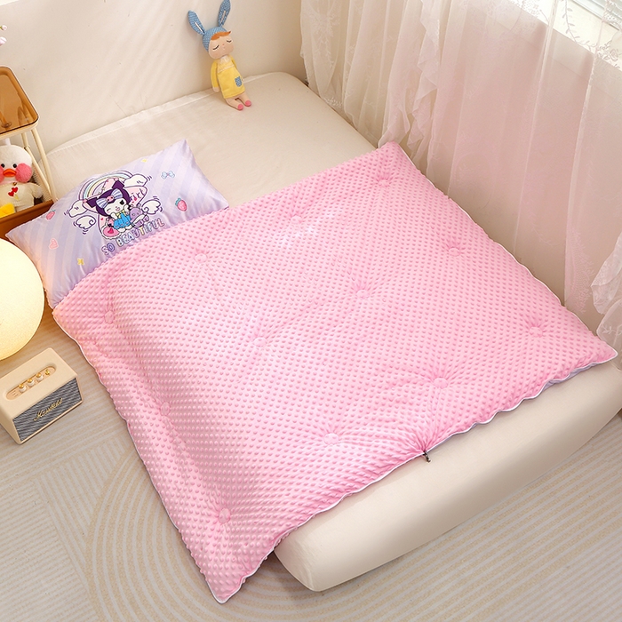 91家纺网 家纺一手货源 找家纺 八零年代 2025新款秋冬加厚豆豆绒儿童一体睡袋宝宝绒防踢被 彩虹库米