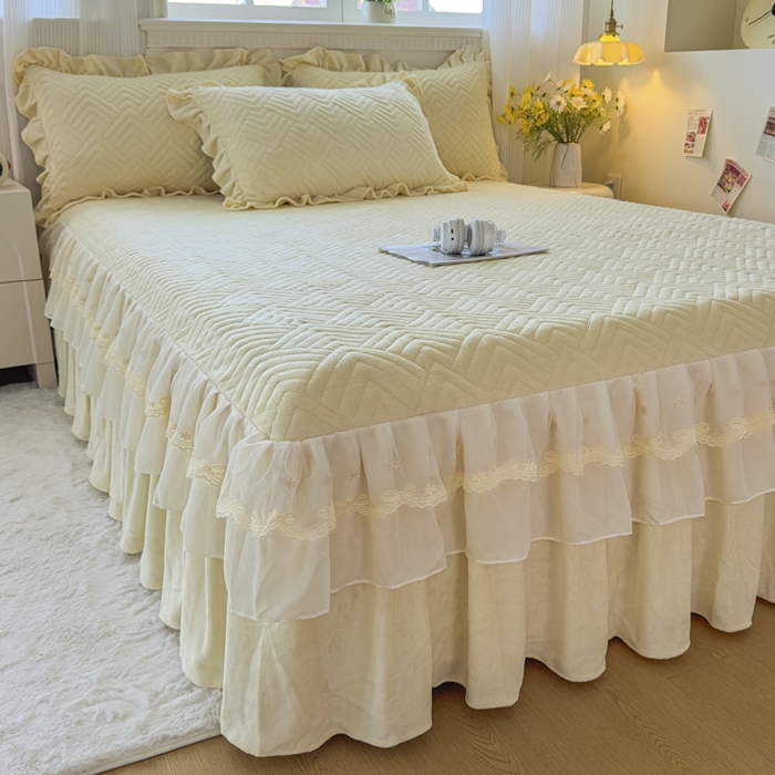 91家纺网 家纺一手货源 找家纺 家之硕家纺 2025冬款高克重牛奶绒床裙四件套--暖阳系列 暖阳系列--杏黄