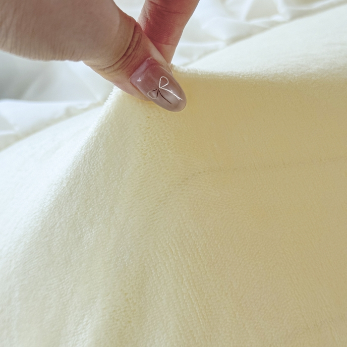 91家纺网 家纺一手货源 找家纺 家之硕家纺 2025冬款高克重牛奶绒床裙四件套--暖阳系列 暖阳系列--杏黄