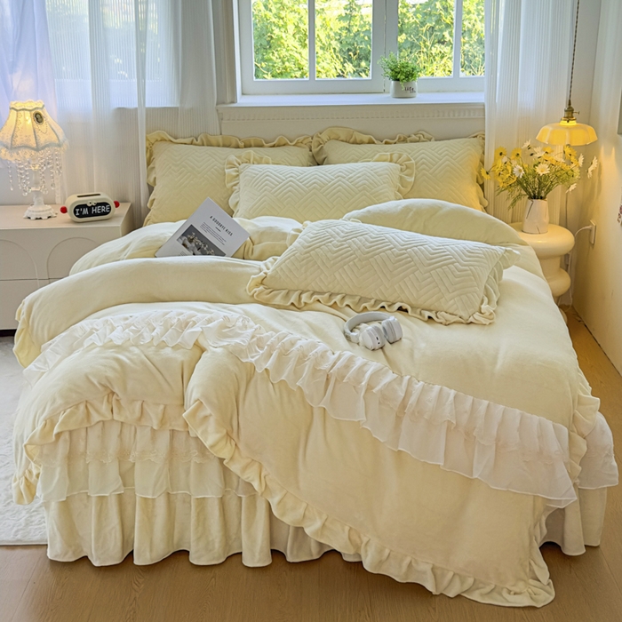 91家纺网 家纺一手货源 找家纺 （总）家之硕家纺 2025冬款高克重牛奶绒床裙四件套--暖阳系列