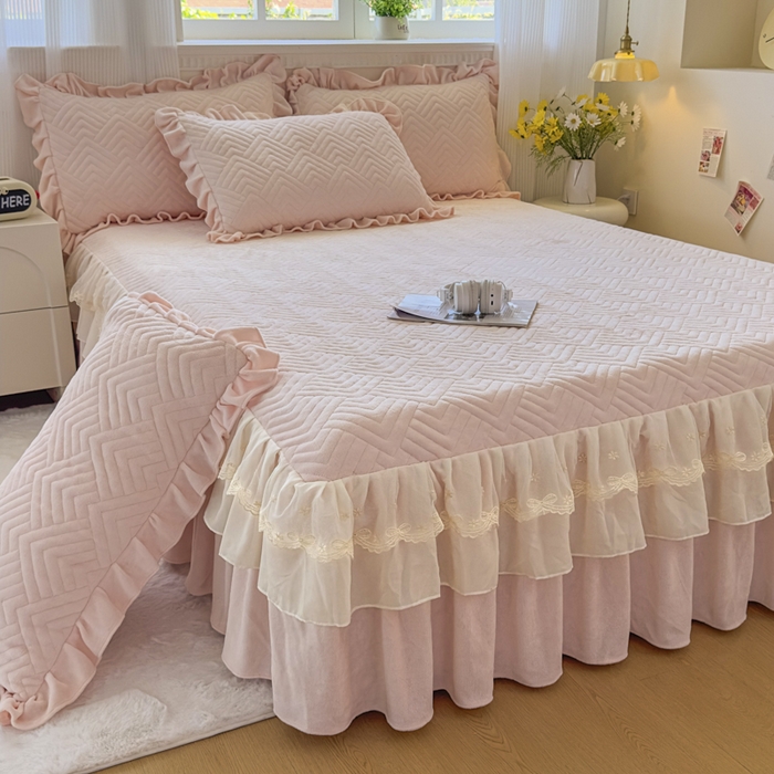 91家纺网 家纺一手货源 找家纺 家之硕家纺 2025冬款高克重牛奶绒床裙四件套--暖阳系列 暖阳系列--粉