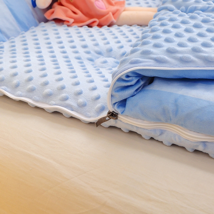 91家纺网 家纺一手货源 找家纺 八零年代 2025新款秋冬加厚豆豆绒儿童一体睡袋宝宝绒防踢被 饼干小狗