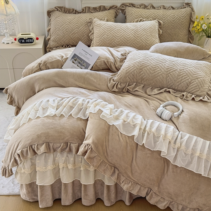 91家纺网 家纺一手货源 找家纺 家之硕家纺 2025冬款高克重牛奶绒床裙四件套--暖阳系列 暖阳系列--咖色