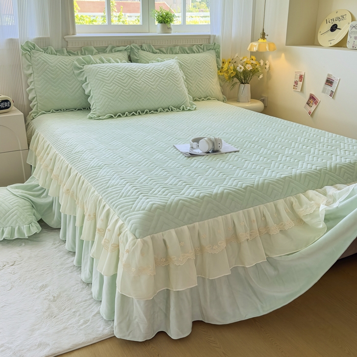 91家纺网 家纺一手货源 找家纺 家之硕家纺 2025冬款高克重牛奶绒床裙四件套--暖阳系列 暖阳系列--绿