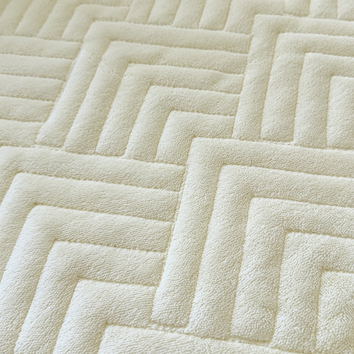 91家纺网 家纺一手货源 找家纺 家之硕家纺 2025冬款高克重牛奶绒床裙四件套--暖阳系列 暖阳系列--杏黄