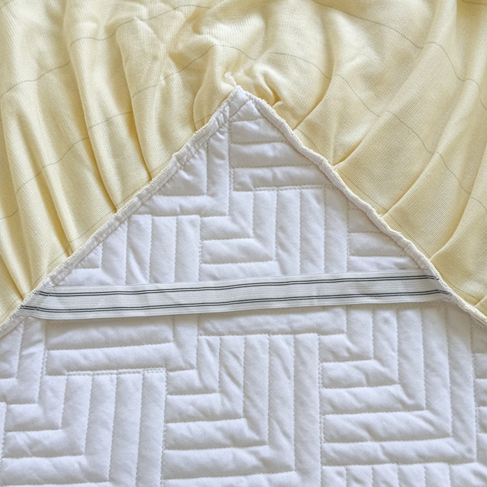 91家纺网 家纺一手货源 找家纺 家之硕家纺 2025冬款高克重牛奶绒床裙四件套--暖阳系列 暖阳系列--杏黄