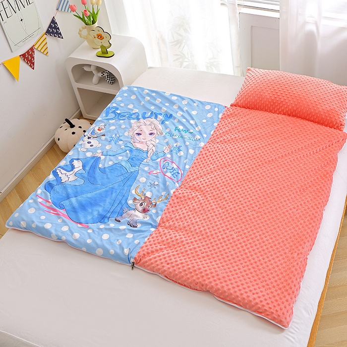 91家纺网 家纺一手货源 找家纺 八零年代 2025新款秋冬加厚豆豆绒儿童一体睡袋宝宝绒防踢被 雪公主