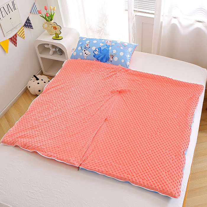 91家纺网 家纺一手货源 找家纺 八零年代 2025新款秋冬加厚豆豆绒儿童一体睡袋宝宝绒防踢被 雪公主