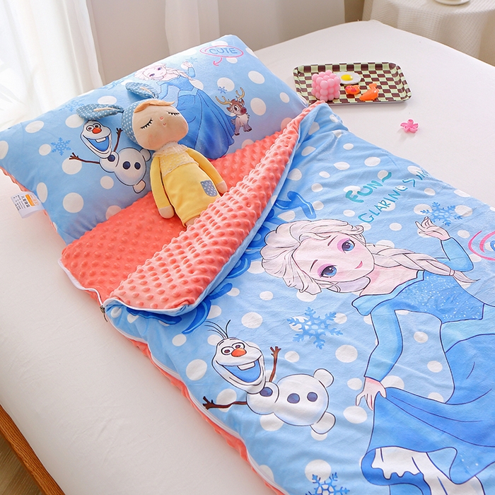 91家纺网 家纺一手货源 找家纺 八零年代 2025新款秋冬加厚豆豆绒儿童一体睡袋宝宝绒防踢被 雪公主