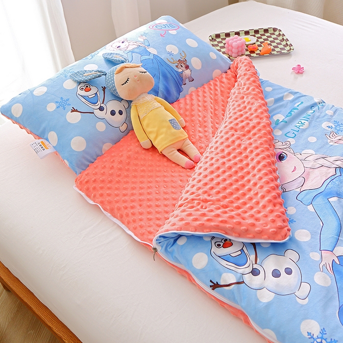 91家纺网 家纺一手货源 找家纺 八零年代 2025新款秋冬加厚豆豆绒儿童一体睡袋宝宝绒防踢被 雪公主