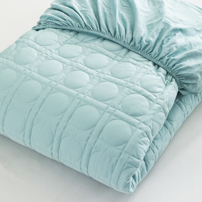 91家纺网 家纺一手货源 找家纺 佳笠家居 2025新款全棉纯棉夹棉床笠四季通用席梦思保护套床罩-初见系列 冰蓝