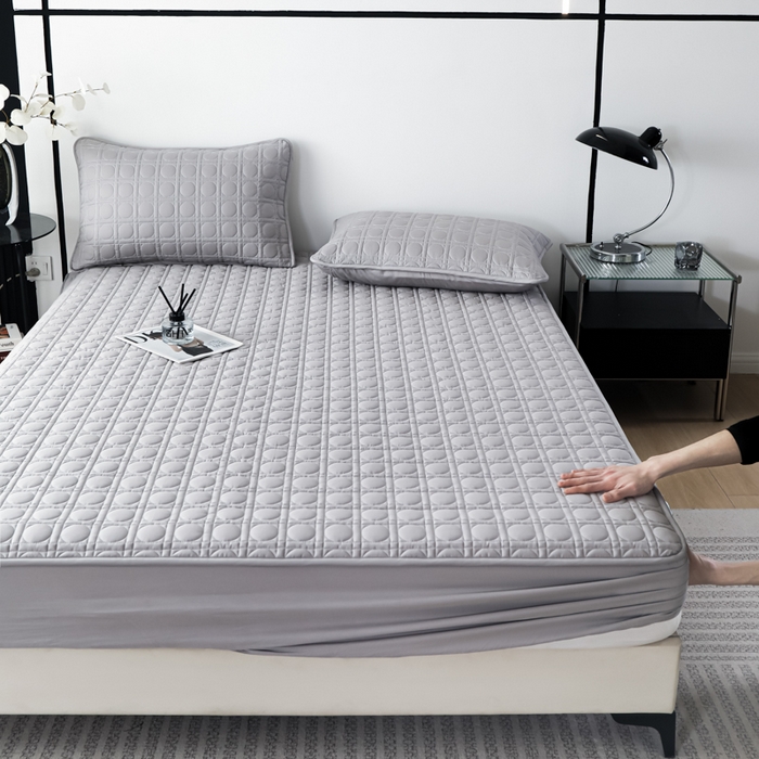 91家纺网 家纺一手货源 找家纺 佳笠家居 2025新款全棉纯棉夹棉床笠四季通用席梦思保护套床罩-初见系列 高级灰