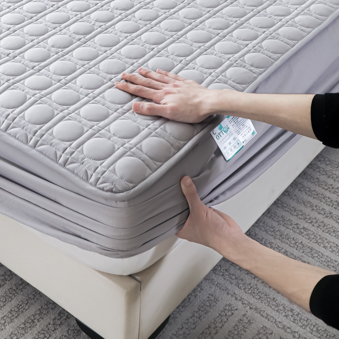 91家纺网 家纺一手货源 找家纺 佳笠家居 2025新款全棉纯棉夹棉床笠四季通用席梦思保护套床罩-初见系列 高级灰