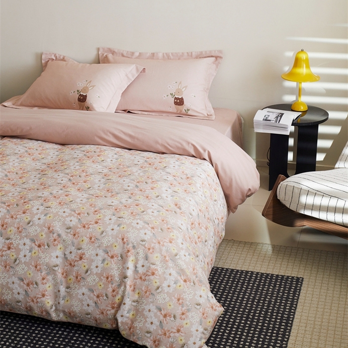 91家纺网 家纺一手货源 找家纺 由丽2025新款卡通磨毛印花四件套（控价券后不低于小号190，标准210，加大225） 知槿