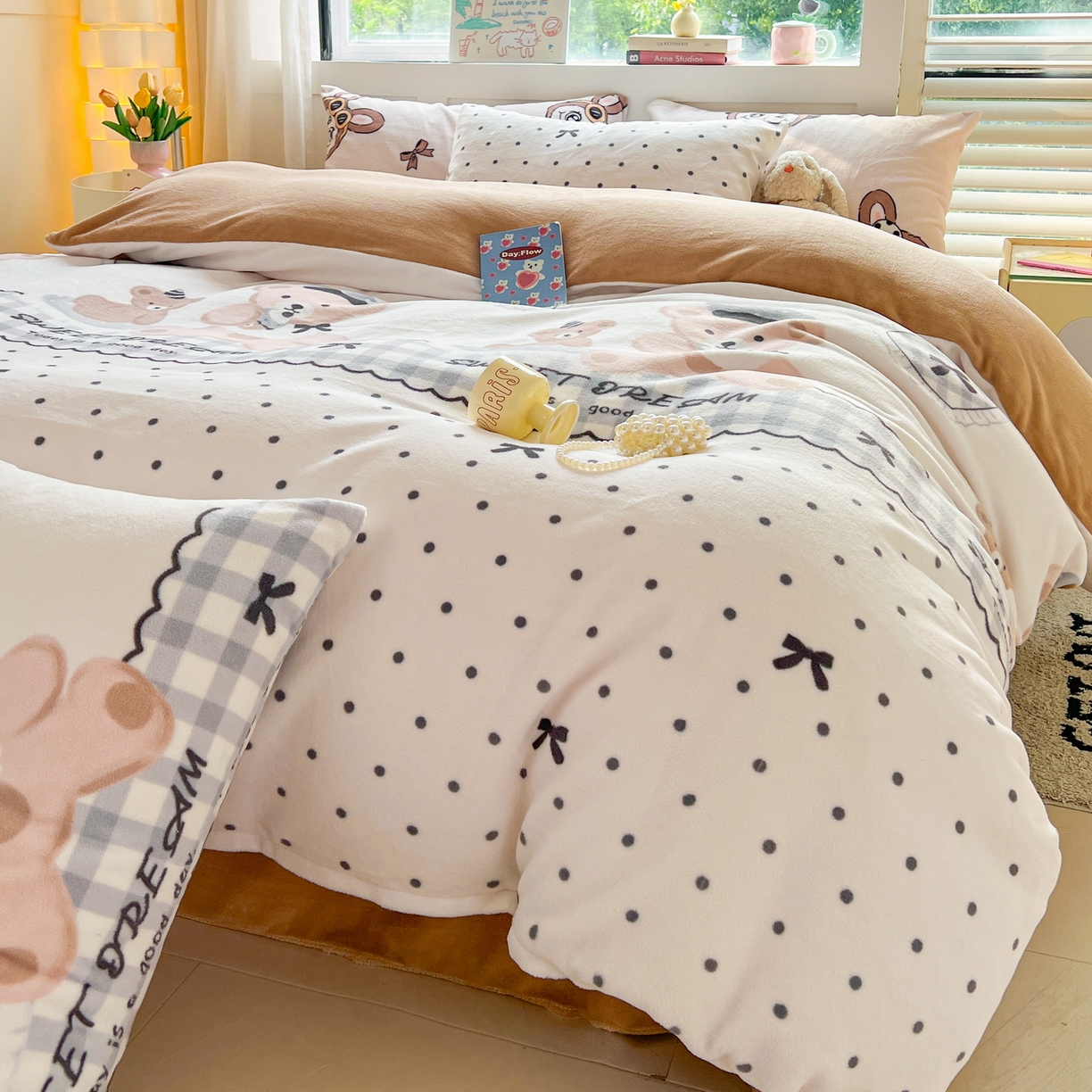 91家纺网 家纺一手货源 找家纺 LIFE.丽芙 2025秋冬新款A类牛奶绒加厚保暖单被套 安心熊仔