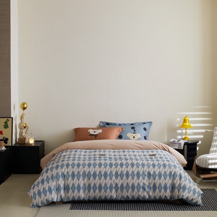 由丽2025新款卡通磨毛印花四件套（控价券后不低于小号190，标准210，加大225） 菱形熊-蓝