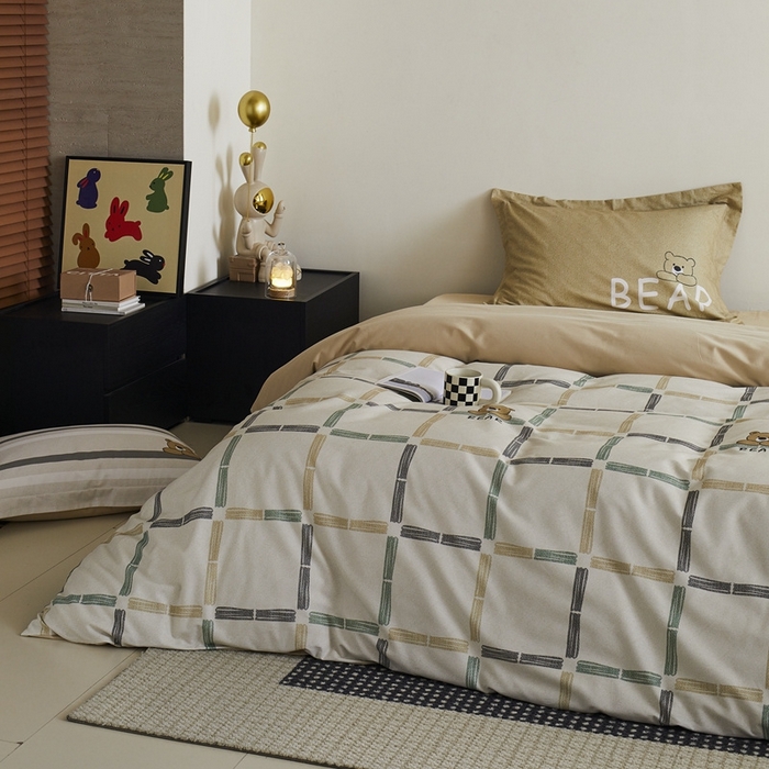 91家纺网 家纺一手货源 找家纺 由丽2025新款卡通磨毛印花四件套（控价券后不低于小号190，标准210，加大225） 可爱熊-绿