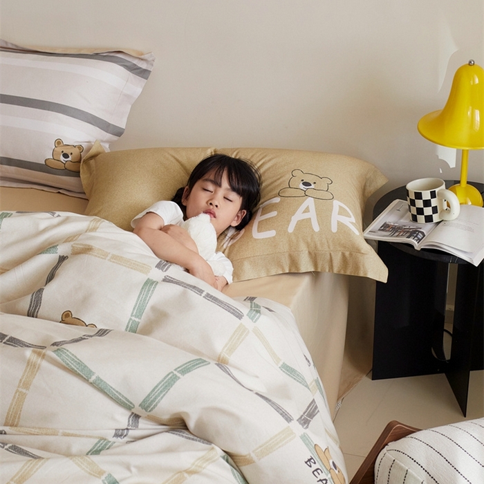 91家纺网 家纺一手货源 找家纺 由丽2025新款卡通磨毛印花四件套（控价券后不低于小号190，标准210，加大225） 可爱熊-绿