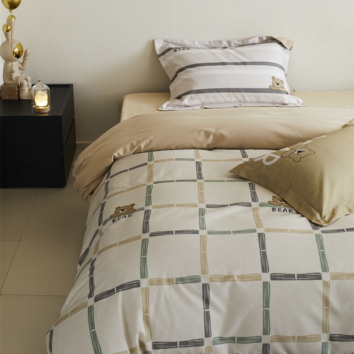 91家纺网 家纺一手货源 找家纺 由丽2025新款卡通磨毛印花四件套（控价券后不低于小号190，标准210，加大225） 可爱熊-绿