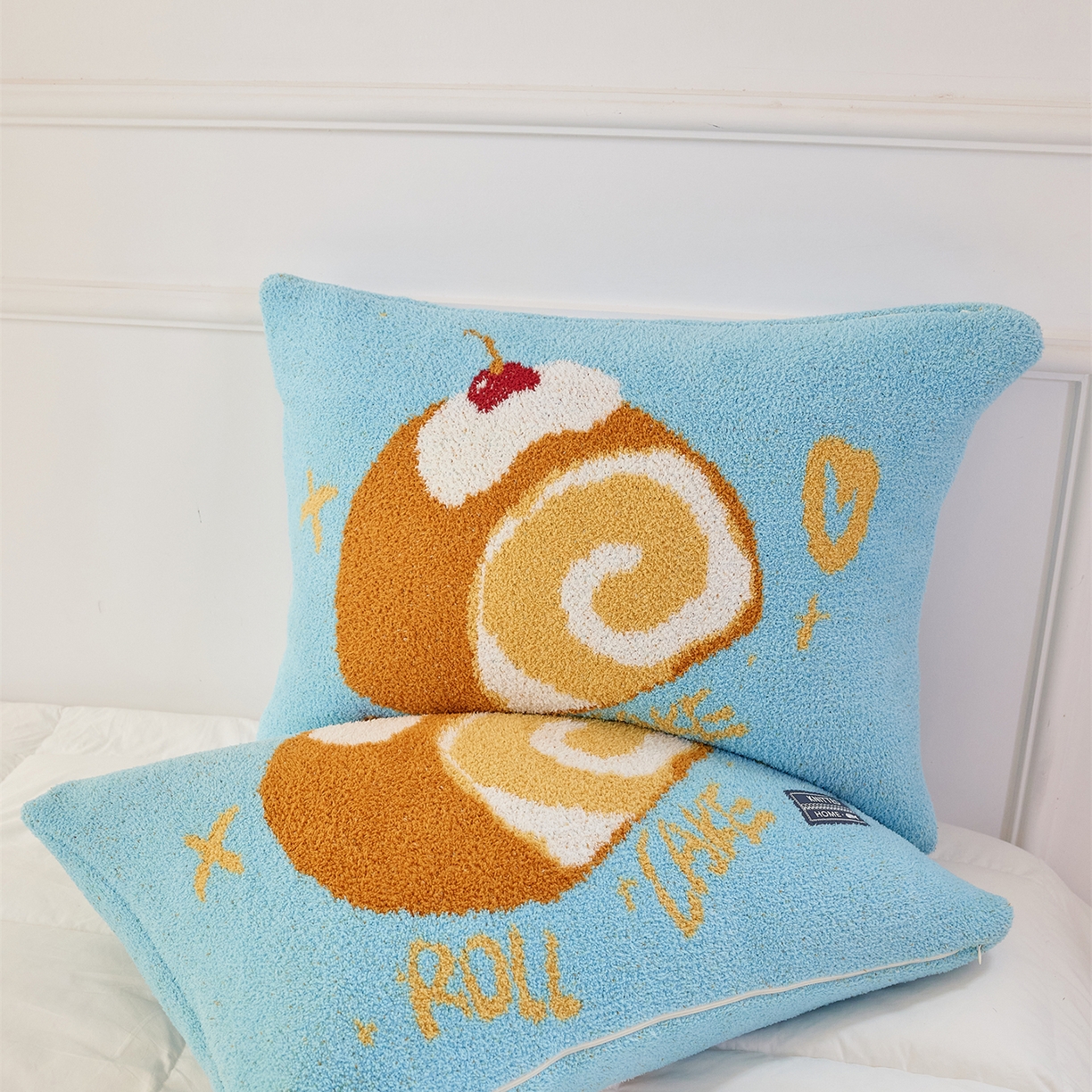 91家纺网 家纺一手货源 找家纺 暖绵绵家纺 2025新款半边绒针织提花枕同款含芯抱枕-甜品点心系列 甜品点心-拉贝瑞同款含芯枕