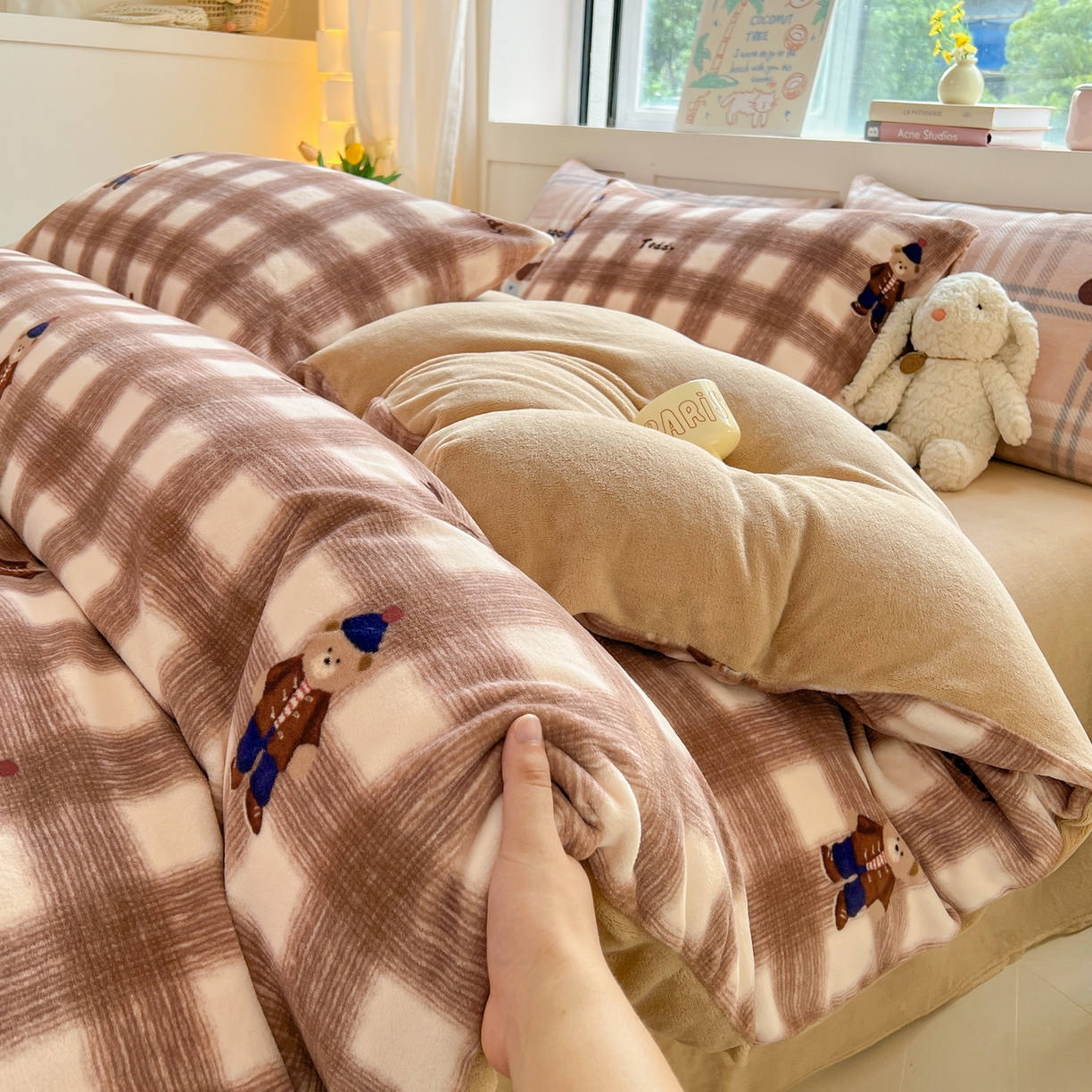 91家纺网 家纺一手货源 找家纺 LIFE.丽芙 2025秋冬新款A类牛奶绒加厚保暖单被套 芭乐