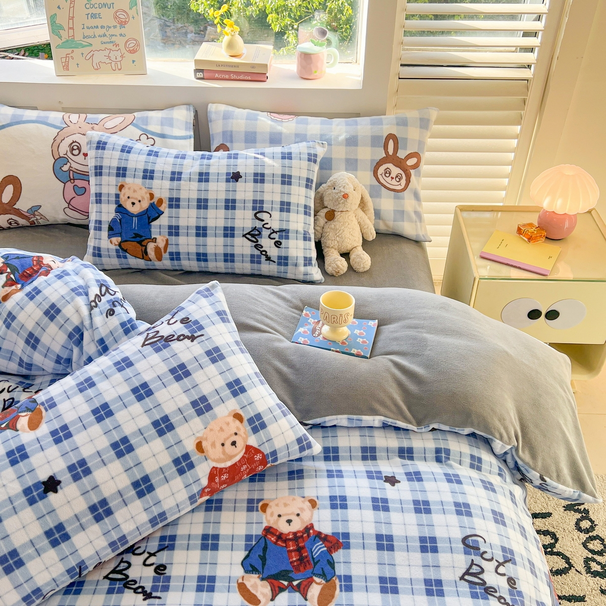 91家纺网 家纺一手货源 找家纺 LIFE.丽芙 2025秋冬新款A类牛奶绒加厚保暖单被套 冬日小熊