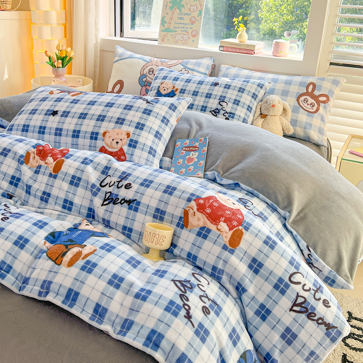 91家纺网 家纺一手货源 找家纺 LIFE.丽芙 2025秋冬新款A类牛奶绒加厚保暖单被套 冬日小熊