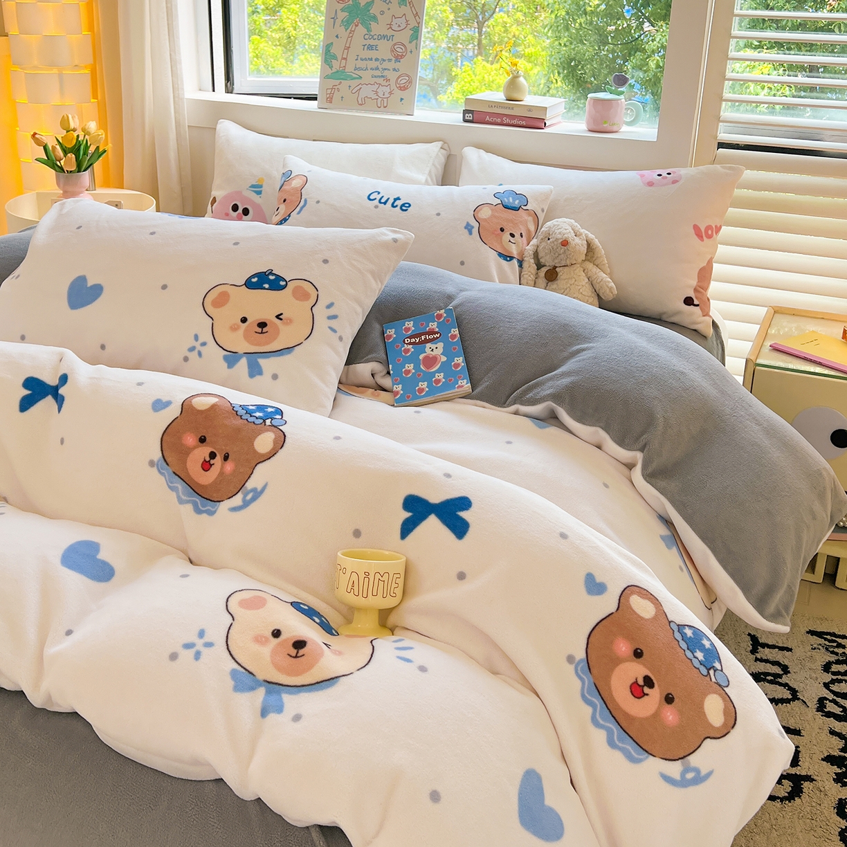 91家纺网 家纺一手货源 找家纺 LIFE.丽芙 2025秋冬新款A类牛奶绒加厚保暖单被套 动感小熊