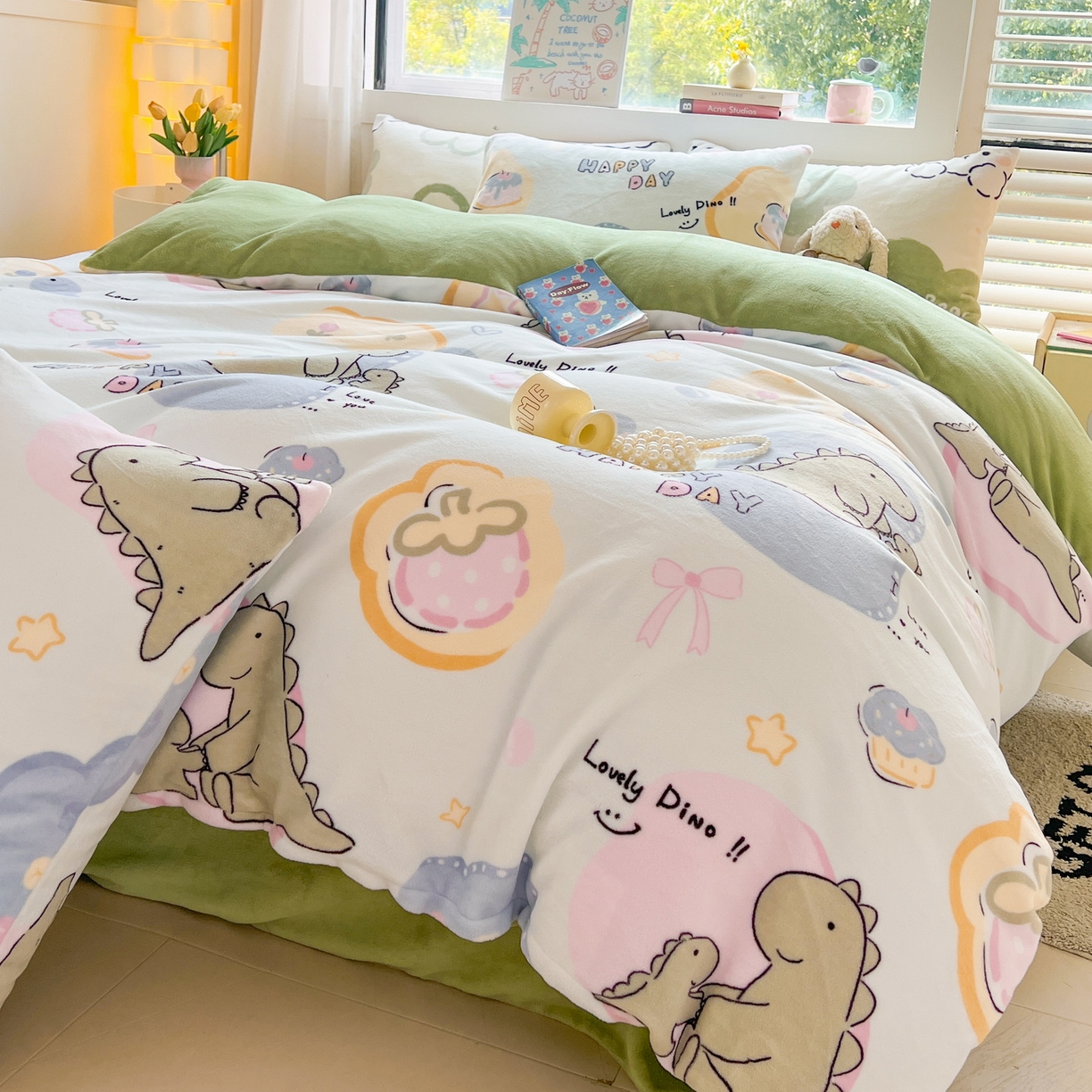 91家纺网 家纺一手货源 找家纺 LIFE.丽芙 2025秋冬新款A类牛奶绒加厚保暖单被套 恐龙宝宝