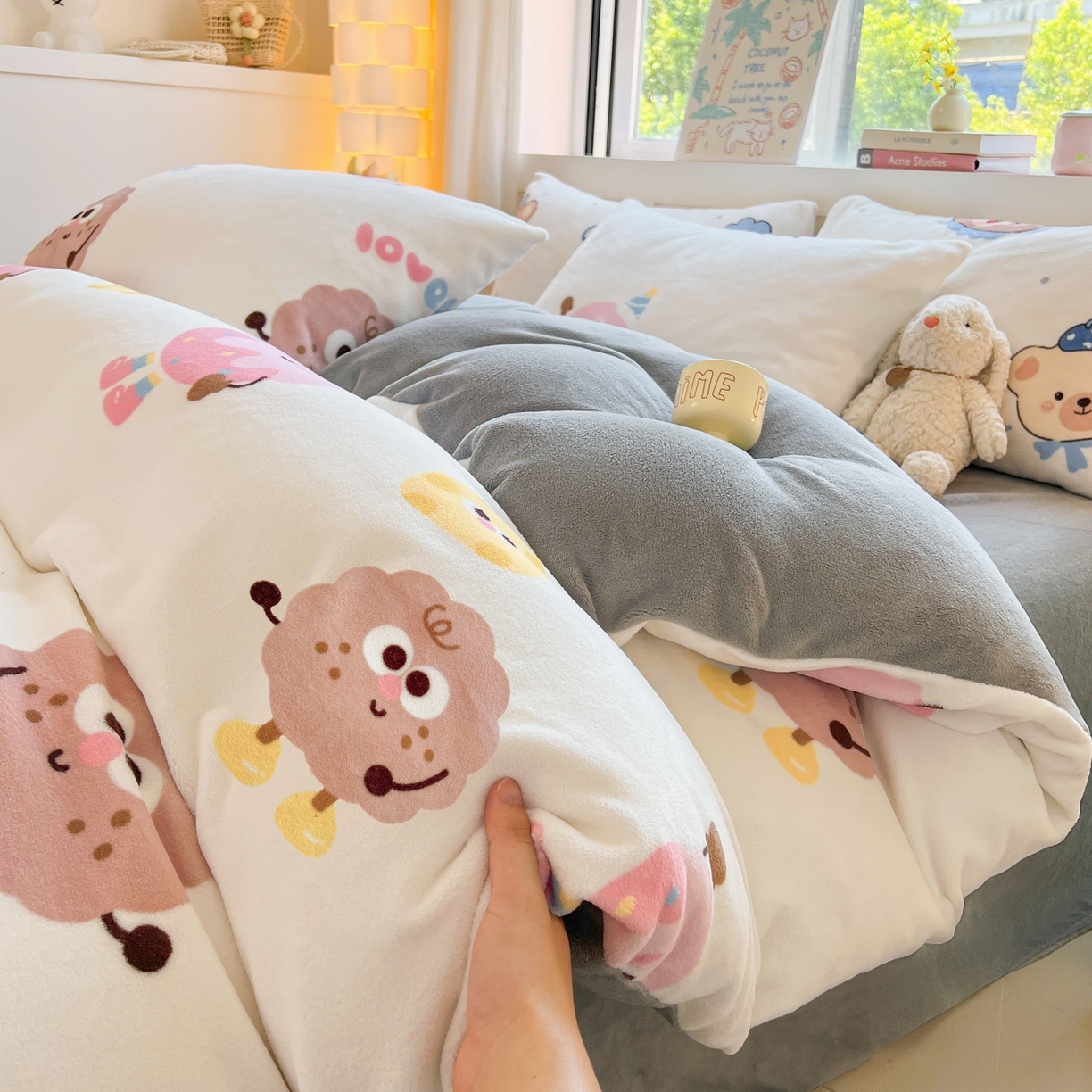 91家纺网 家纺一手货源 找家纺 LIFE.丽芙 2025秋冬新款A类牛奶绒加厚保暖单被套 快乐多巴胺