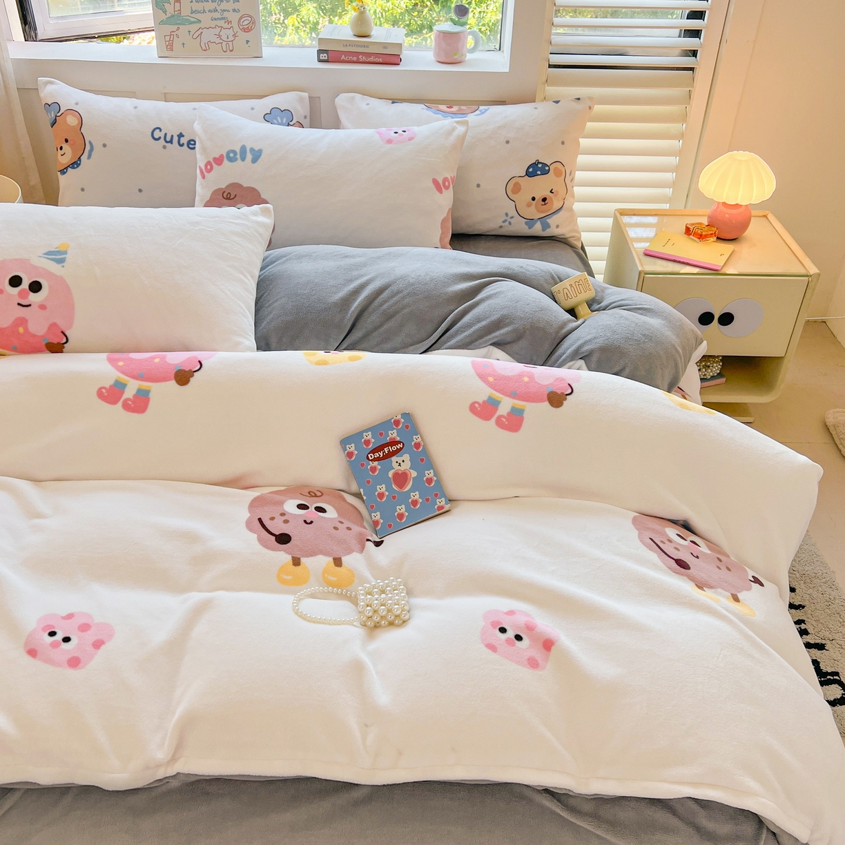 91家纺网 家纺一手货源 找家纺 LIFE.丽芙 2025秋冬新款A类牛奶绒加厚保暖单被套 快乐多巴胺