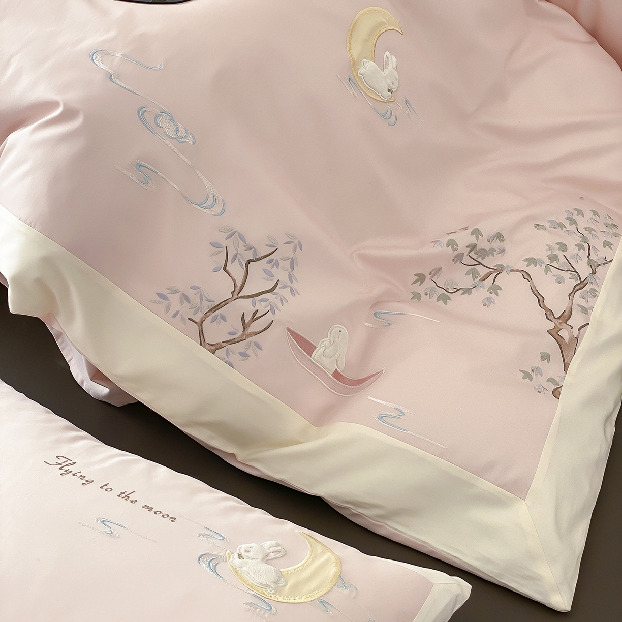 91家纺网 家纺一手货源 找家纺 （总）MIU缪家居 2025新款100支全棉亲肤四件套-喜乐兔