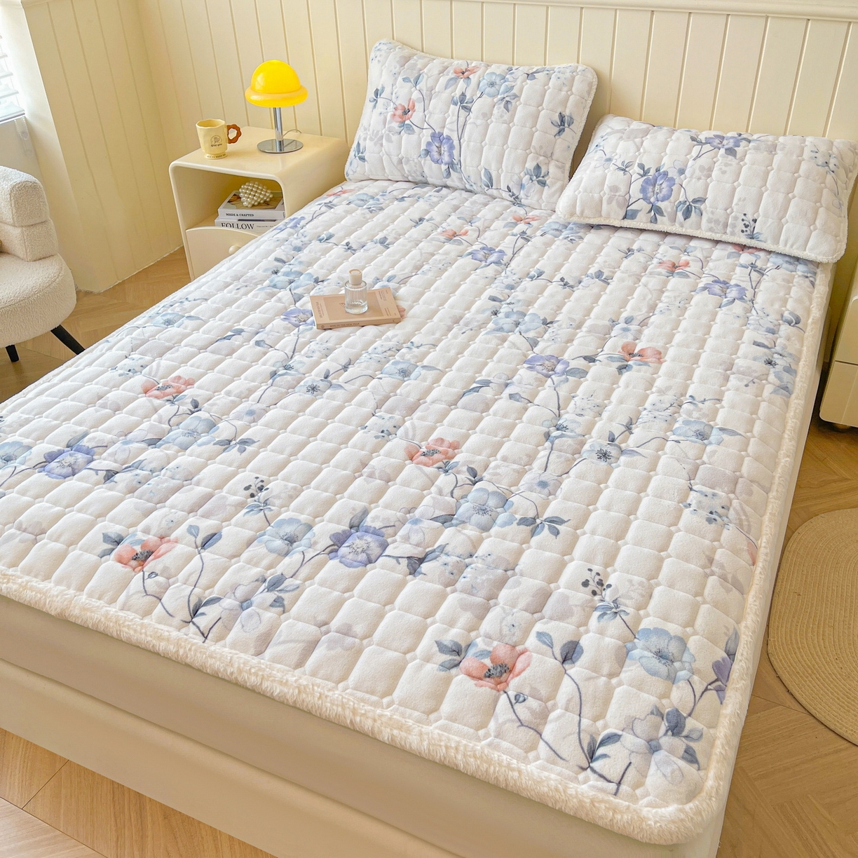 91家纺网 家纺一手货源 找家纺 LIFE.丽芙 2025秋冬新款牛奶绒加厚夹棉床垫床护垫单件印花卡通小清新床褥床垫子三件套 司藤